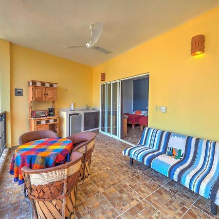 La Cruz Inn La Cruz de Huanacaxtle Екстериор снимка
